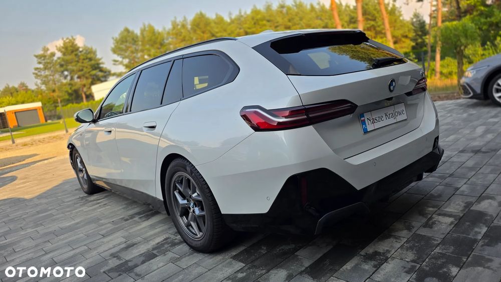 BMW Seria 5 520i mHEV M Sport - 1