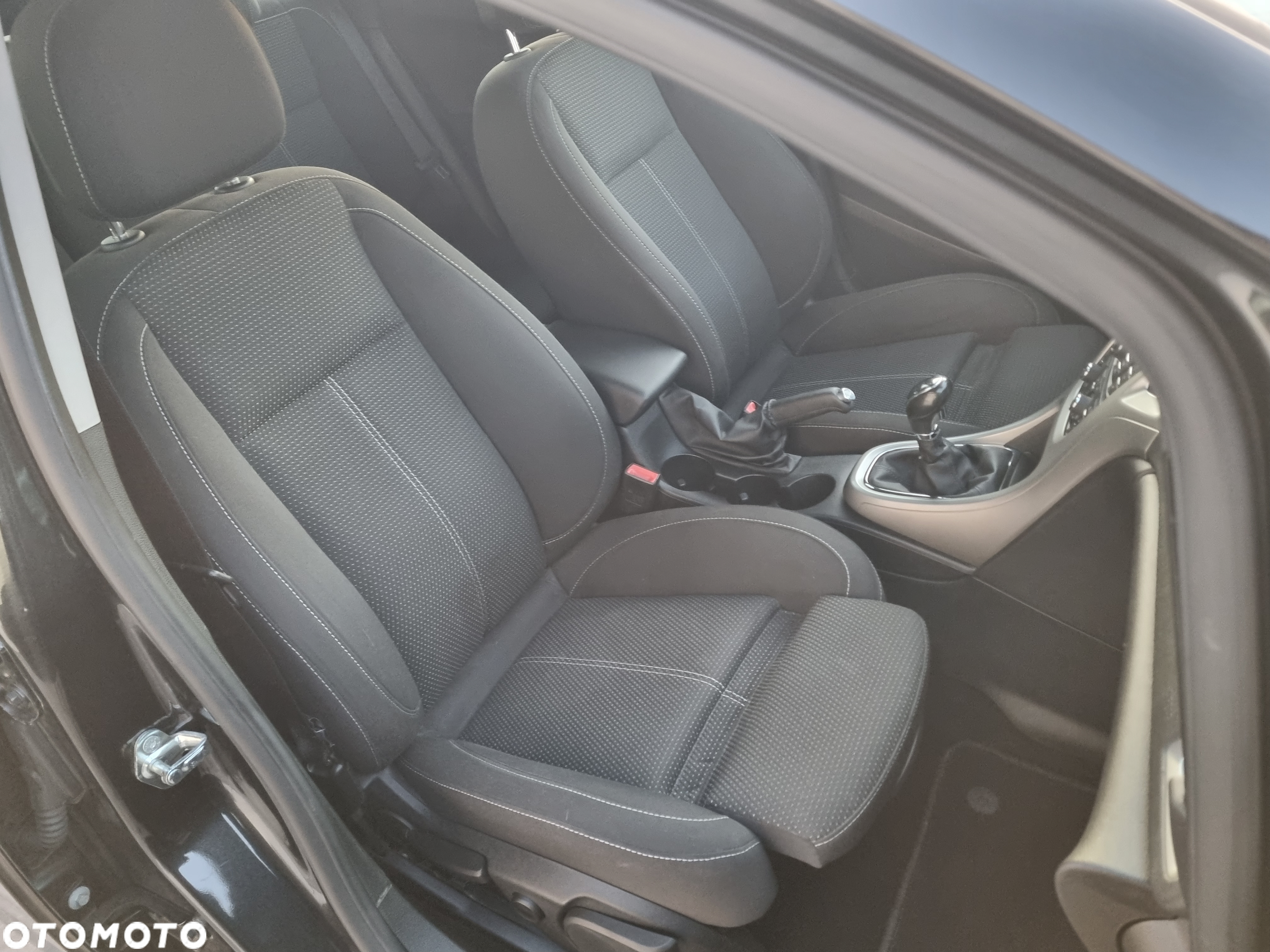 Opel Astra 1.4 Turbo Active - 26