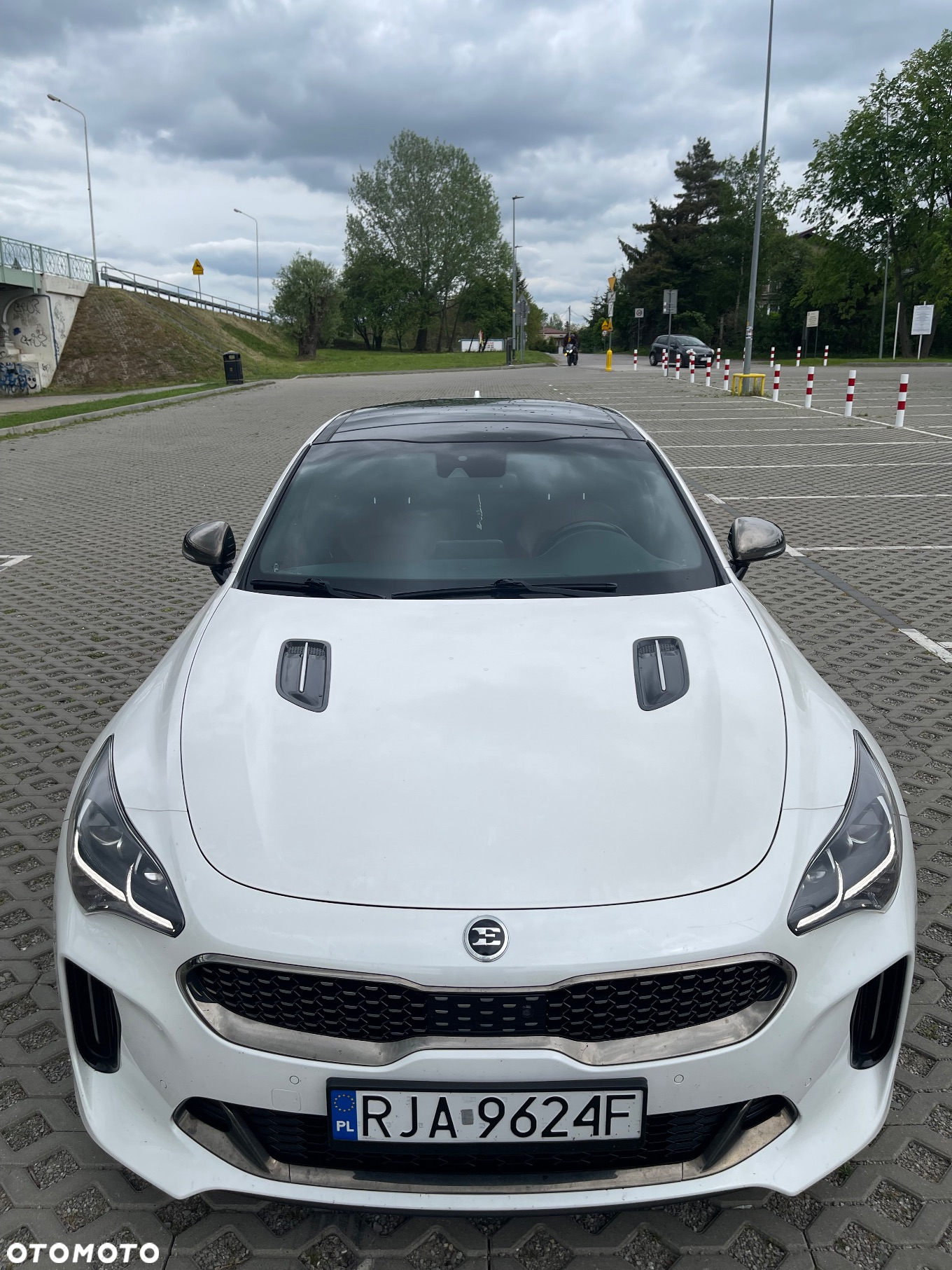 Kia Stinger 3.3 T-GDI V6 GT AWD - 8