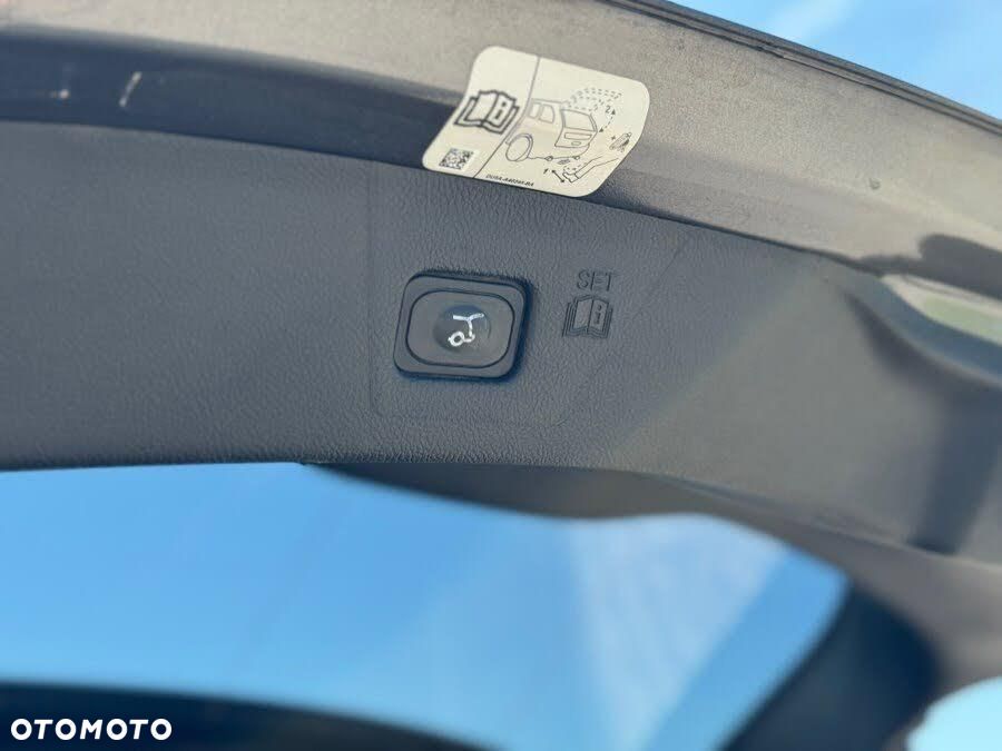 Ford Edge - 24