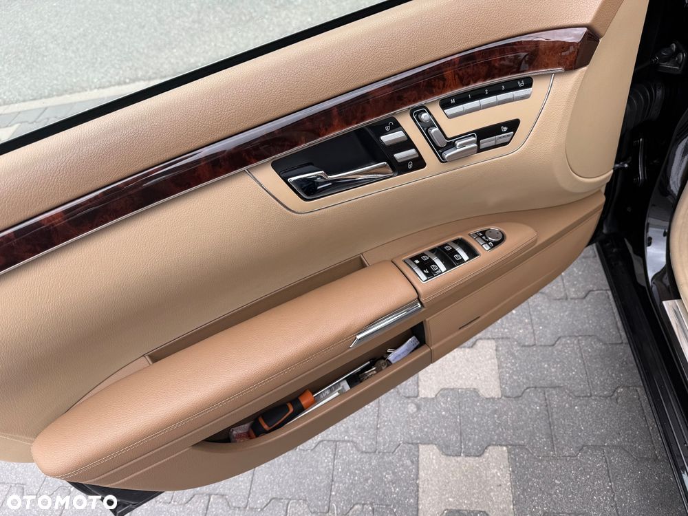 Mercedes-Benz Klasa S 500 4-Matic - 8