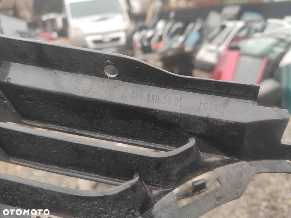 CC Grill Atrapa Przód Mercedes V-Klasa W447 Pod Kamere a4478801901 - 5