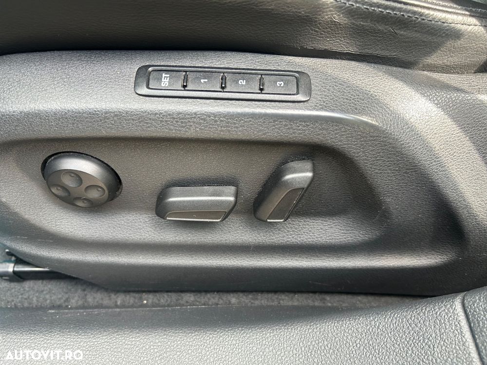 Volkswagen Sharan 2.0 TDI DSG Blue Motion Highline - 19
