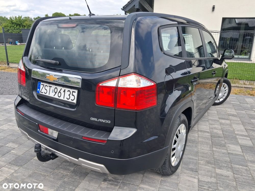 Chevrolet Orlando - 13