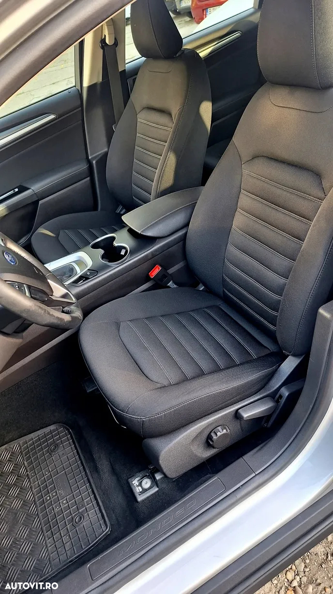 Ford Mondeo 1.5 TDCi Trend - 12