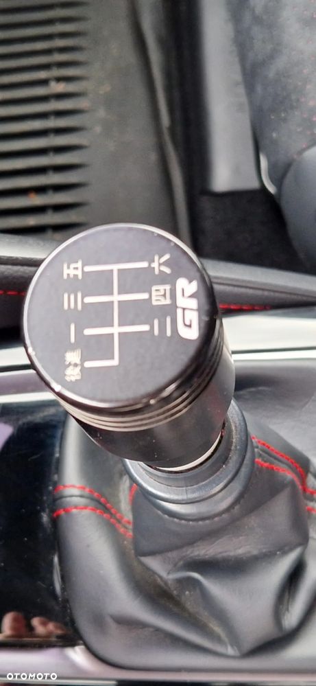 Toyota GR Corolla - 19