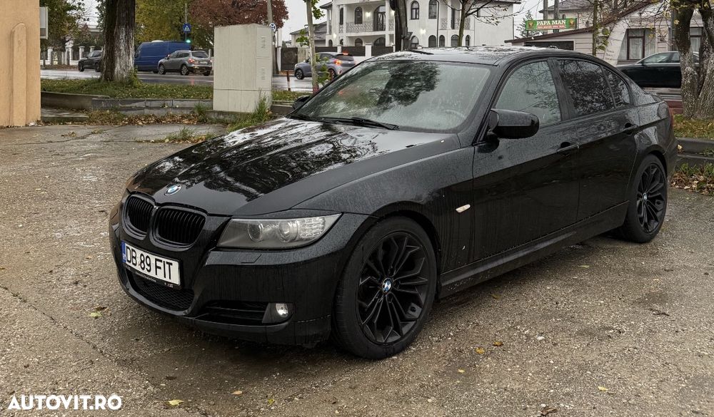 BMW Seria 3 320d Aut. Modern Line - 2