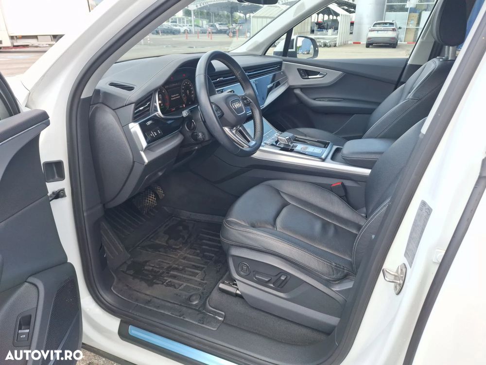 Audi Q7 - 11