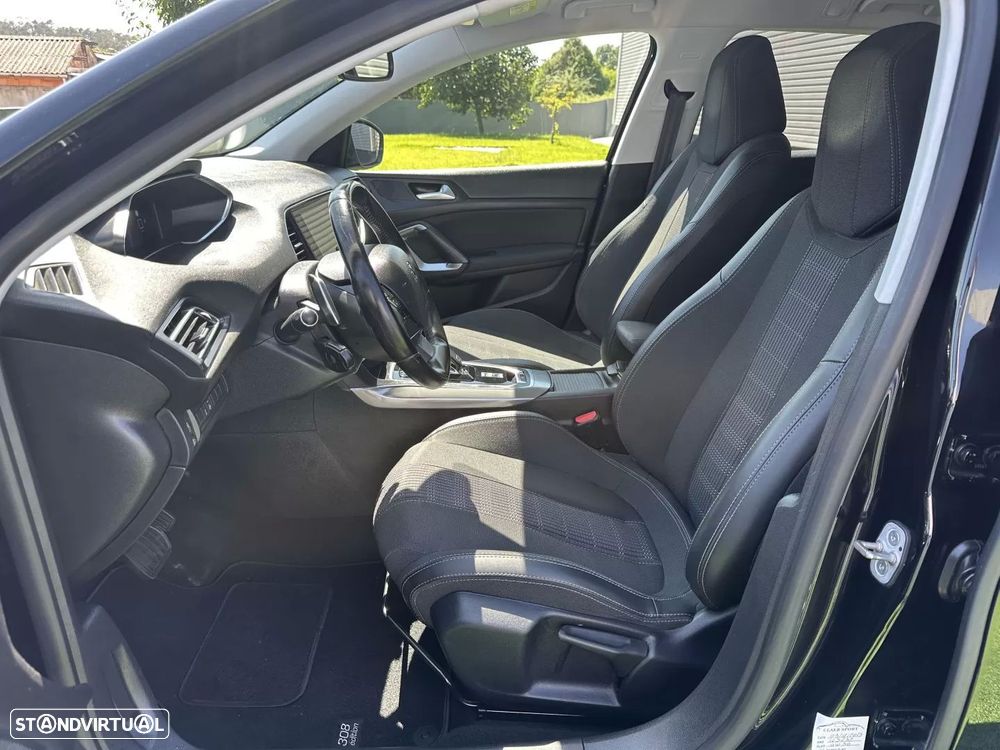 Peugeot 308 SW BlueHDi 130 EAT8 Allure Pack - 34