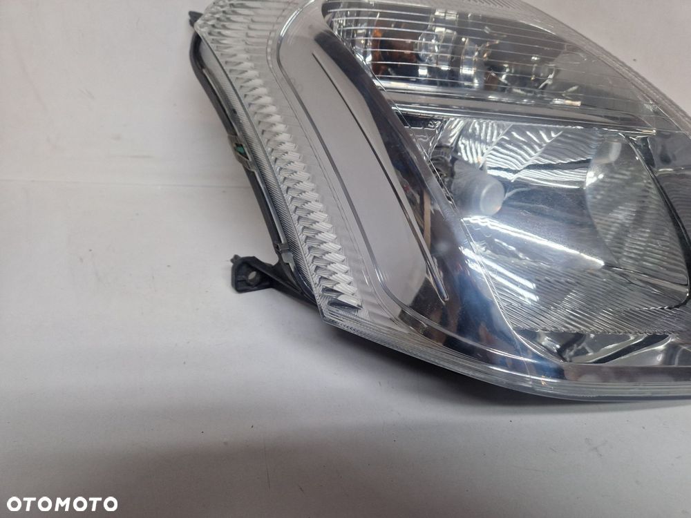 CITROEN C2 LAMPA PRAWA PRZÓD PRZEDNIA EU 9680128180 - 5