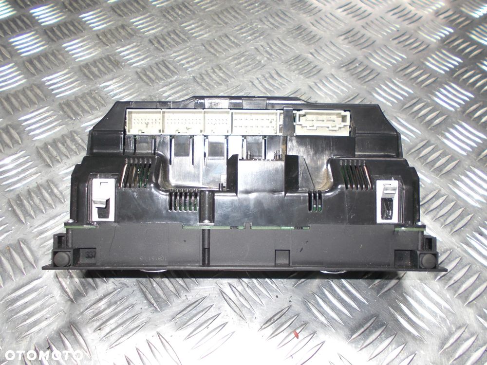 Audi Q7 4L panel nawiewu klimatyzacji - 2