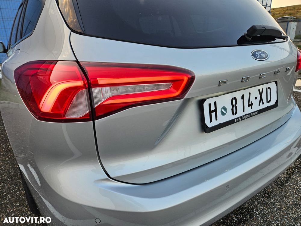 Ford Focus 1.5 EcoBlue Start-Stopp-System TITANIUM - 10