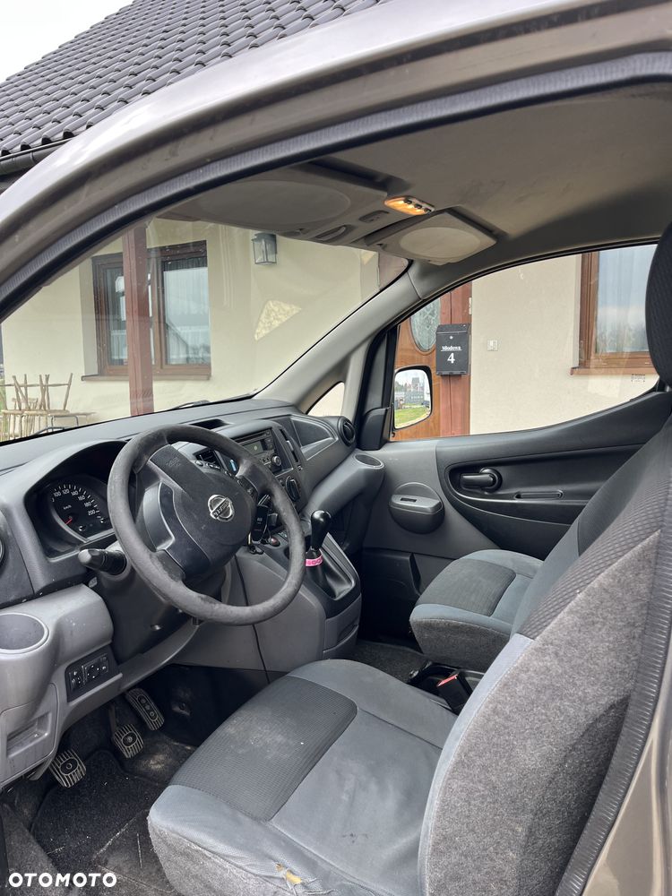 Nissan NV200 - 12