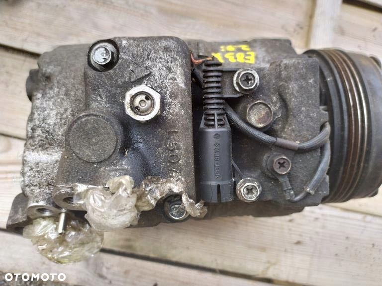 BMW X3 E83 2.5 3.0 SPRĘŻARKA KLIMATYZACJI 6916232 - 5