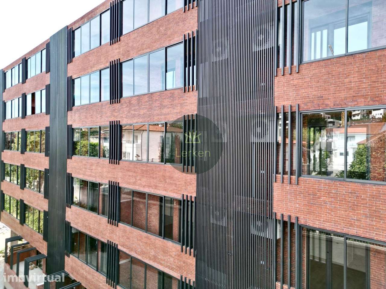 Apartamento T2 Venda em Creixomil,Guimarães - Grande imagem: 3/23