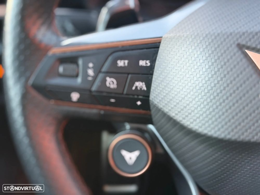 Cupra Formentor 1.4 e-Hybrid DSG VZ - 7
