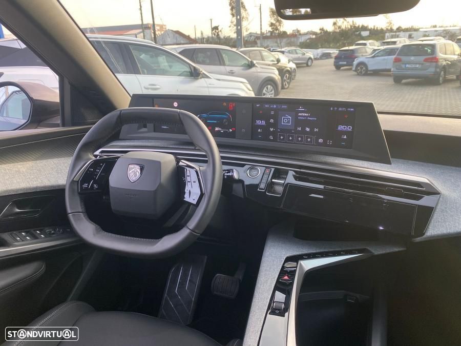 Peugeot 5008 1.2 Hybrid GT e-DCS6 — photo 5