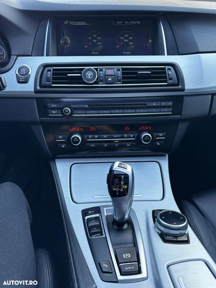 BMW Seria 5 520d Touring Aut. - 13