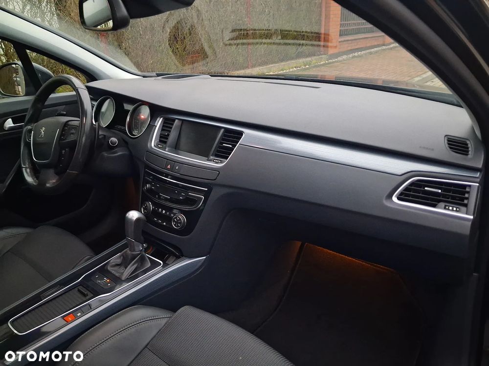 Peugeot 508 2.0 BlueHDi Allure S&S - 26