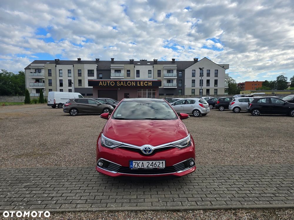 Toyota Auris Hybrid 135 Prestige - 2