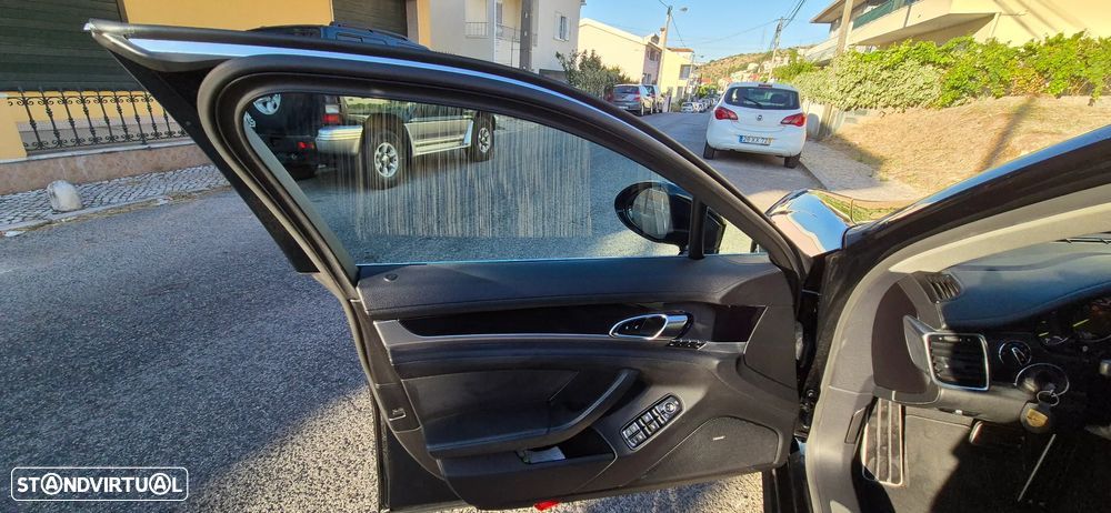 Porsche Panamera S e-Hybrid - 21