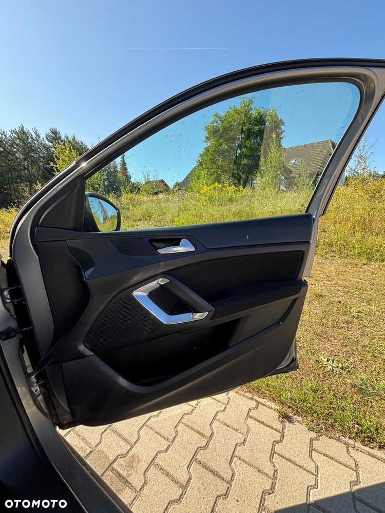 Peugeot 308 SW e-HDi 115 Stop & Start Allure - 9