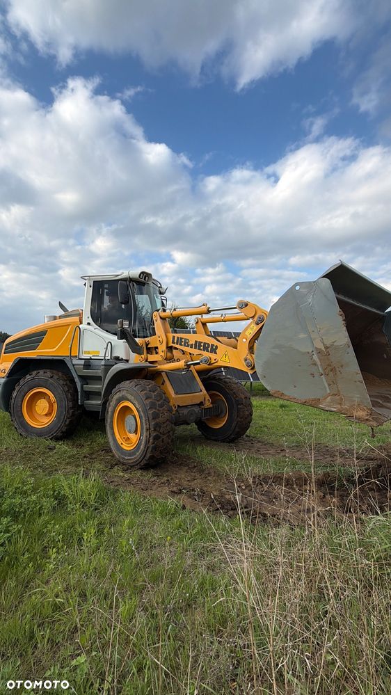 Liebherr Ładowarka Liebherr L524 KLIMA łyżka2,5m3+widły bezAdblue i Dpf szybkozłącze hydr. Cat Caterpillar 924K  924H  930K Volvo L60H / L70H Komatsu WA200-8 WA270-8JCB 426 427 - 5