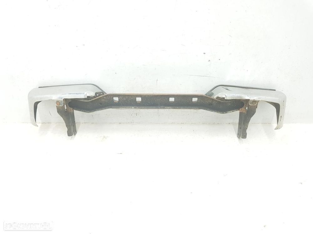 PARA-CHOQUES TRASEIRO NISSAN NAVARA PICKUP D40M - 1