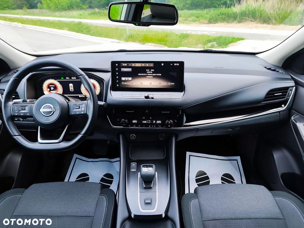 Nissan Qashqai 1.3 DIG-T MHEV N-Connecta Xtronic - 2