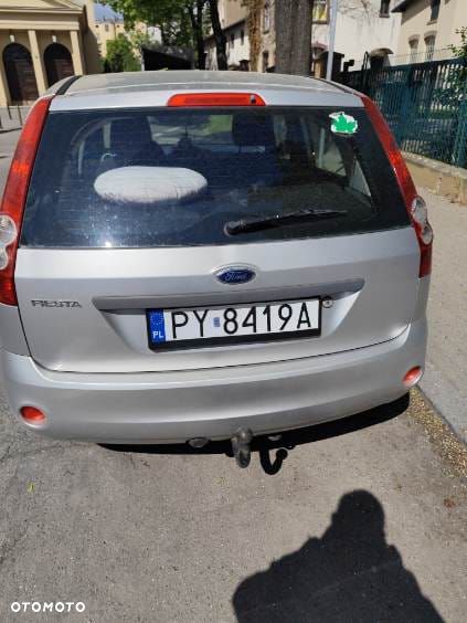 Ford Fiesta 1.4 Ambiente - 4