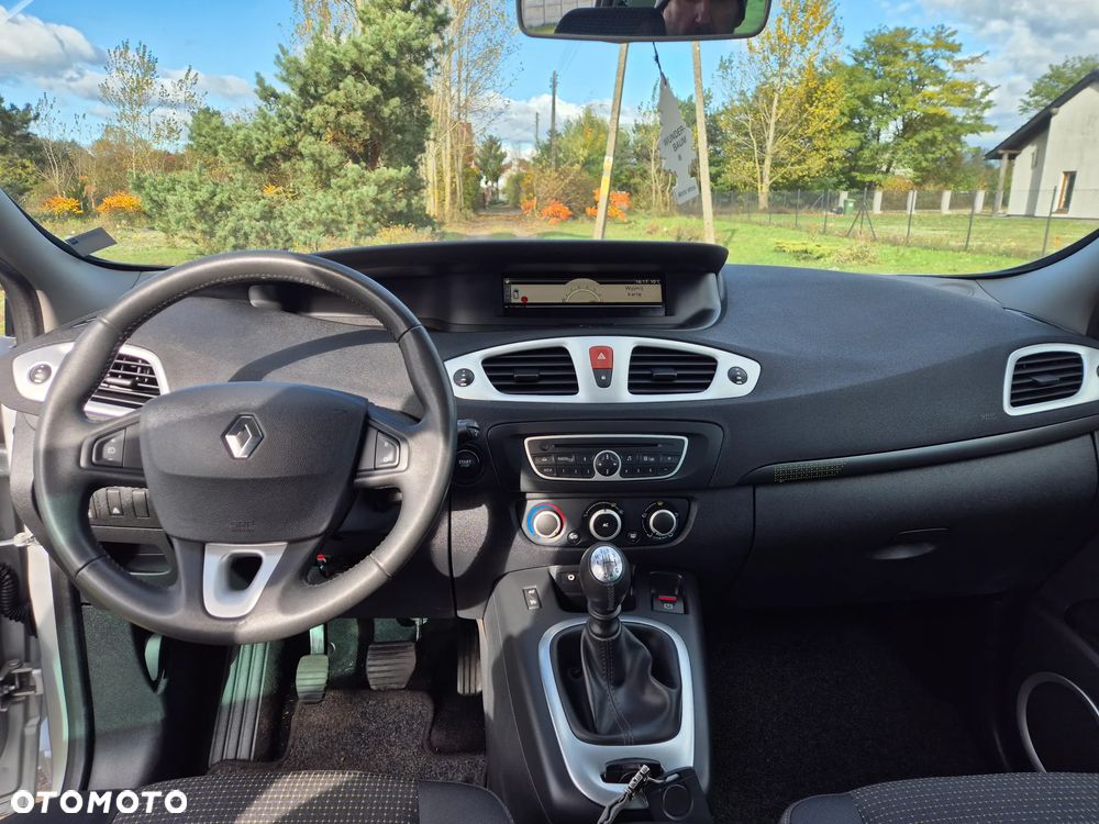 Renault Scenic 1.6 16V 110 Expression - 17