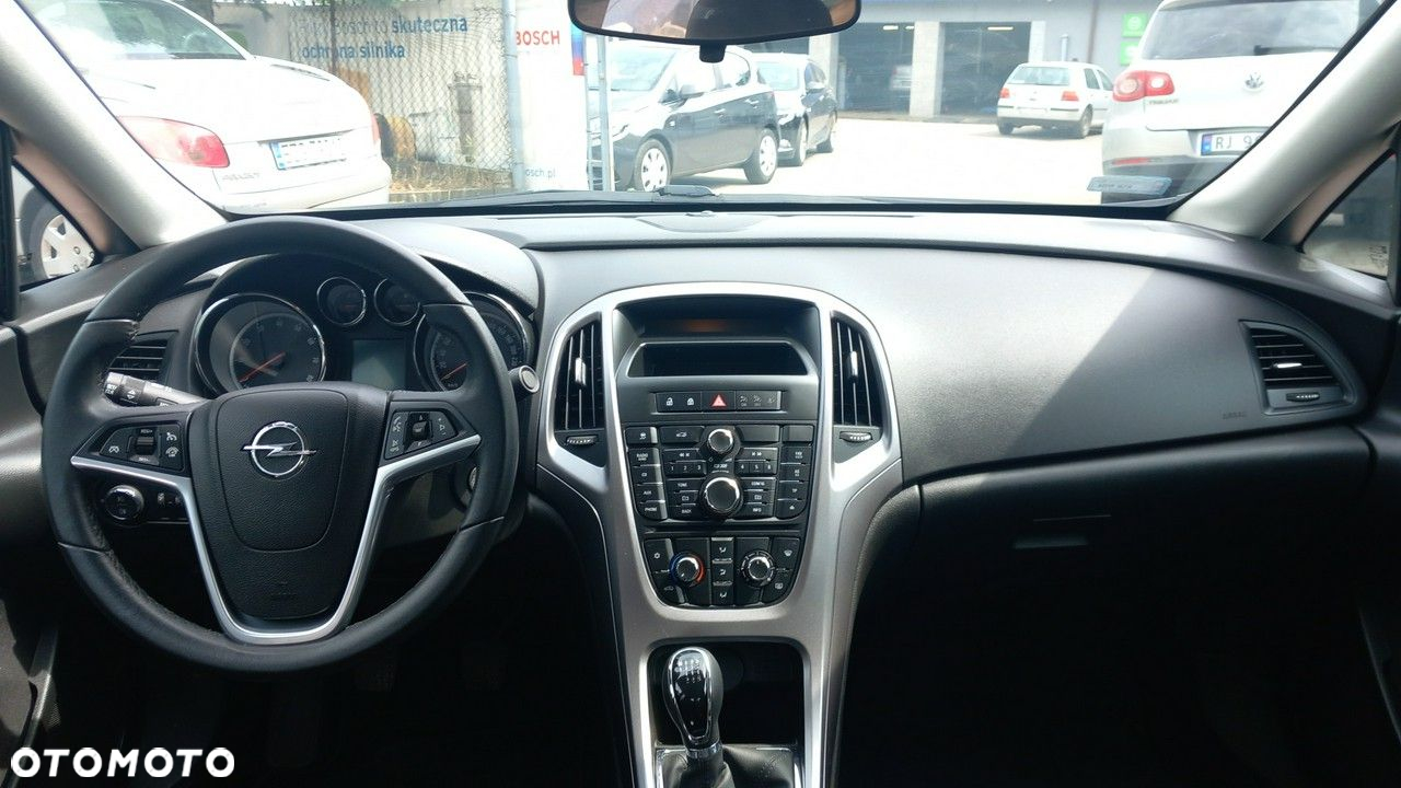 Opel Astra - 10