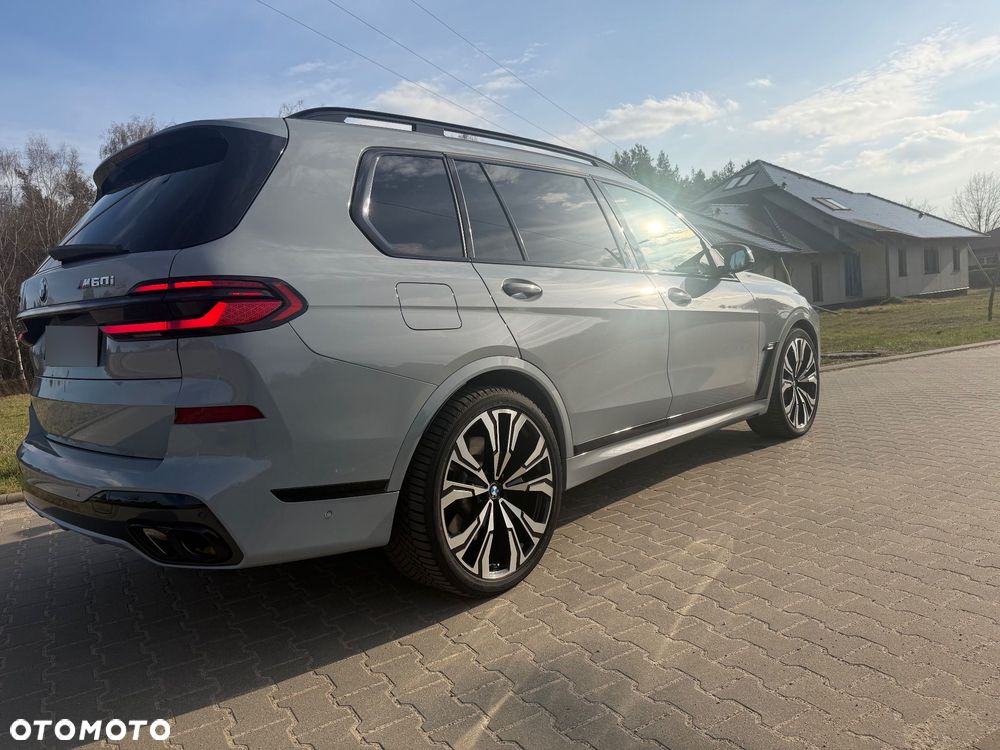 BMW X7 M60i xDrive mHEV sport - 4