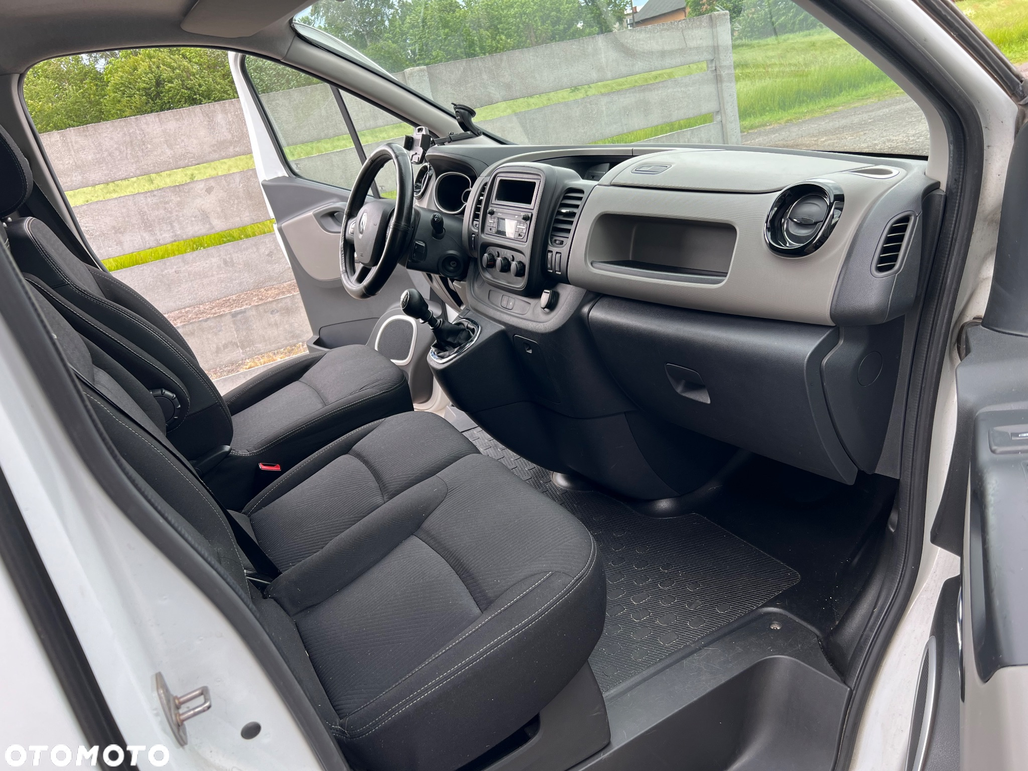 Renault Trafic 1.6 dCi 115 Combi L1H1 Authentique - 11