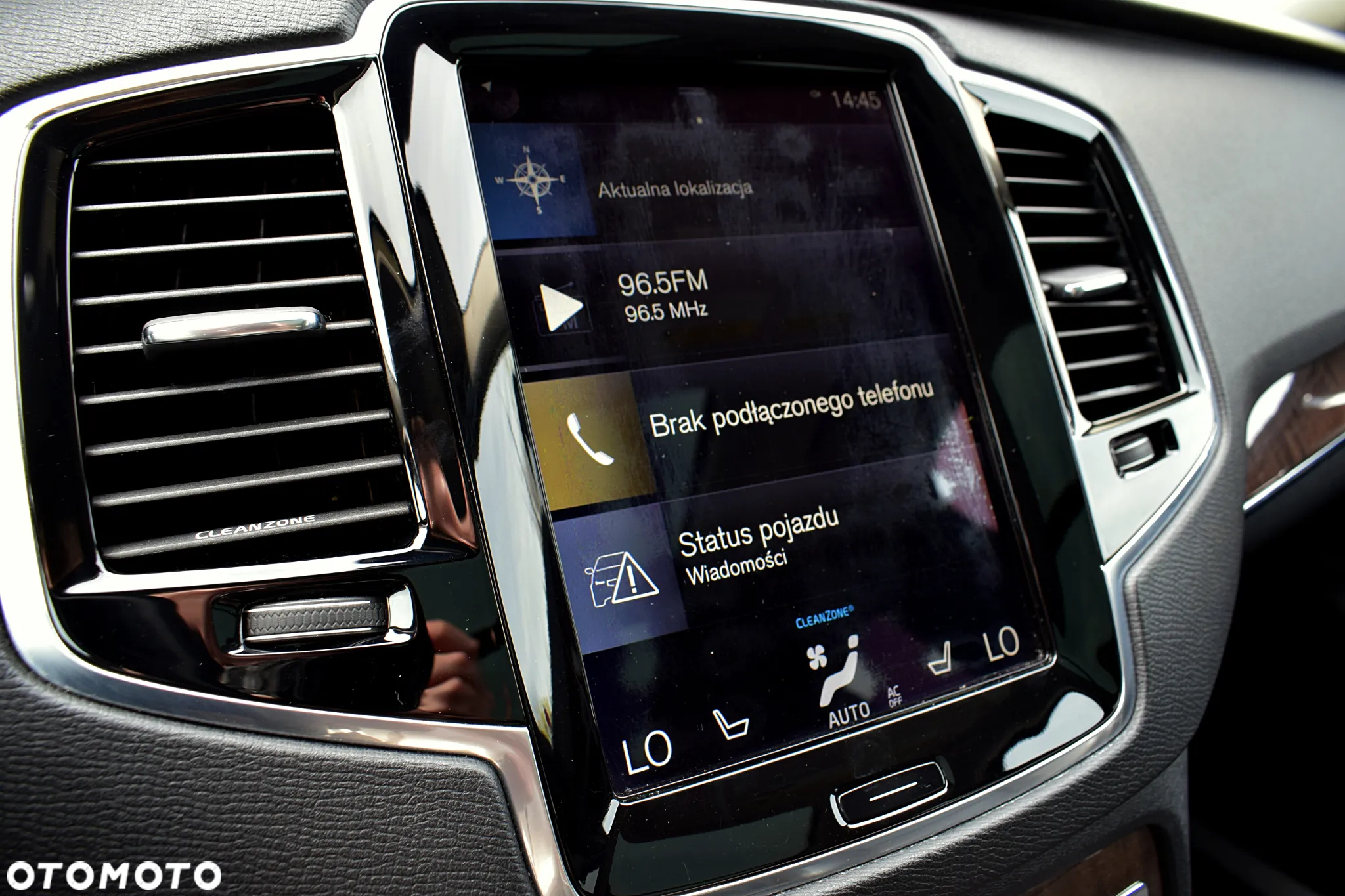 Volvo XC 90 T6 AWD Momentum - 22