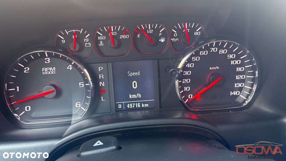 Chevrolet Silverado - 34
