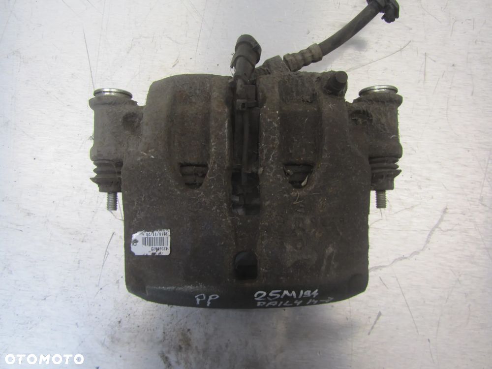 Iveco Daily 14->2.3 HPI zacisk hamulcowy prawy przód 42560073 - 2