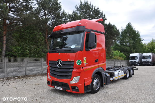 Mercedes-Benz Actros 2545