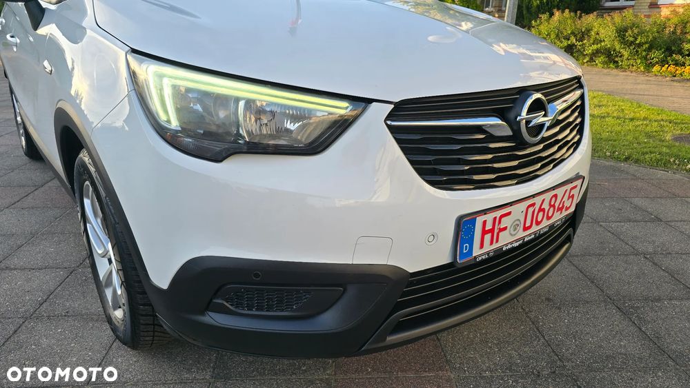 Opel Crossland X - 13