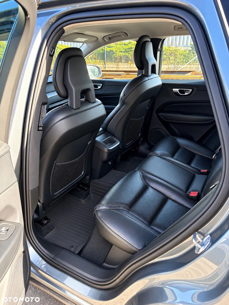 Volvo XC 60 D4 AWD Inscription - 7