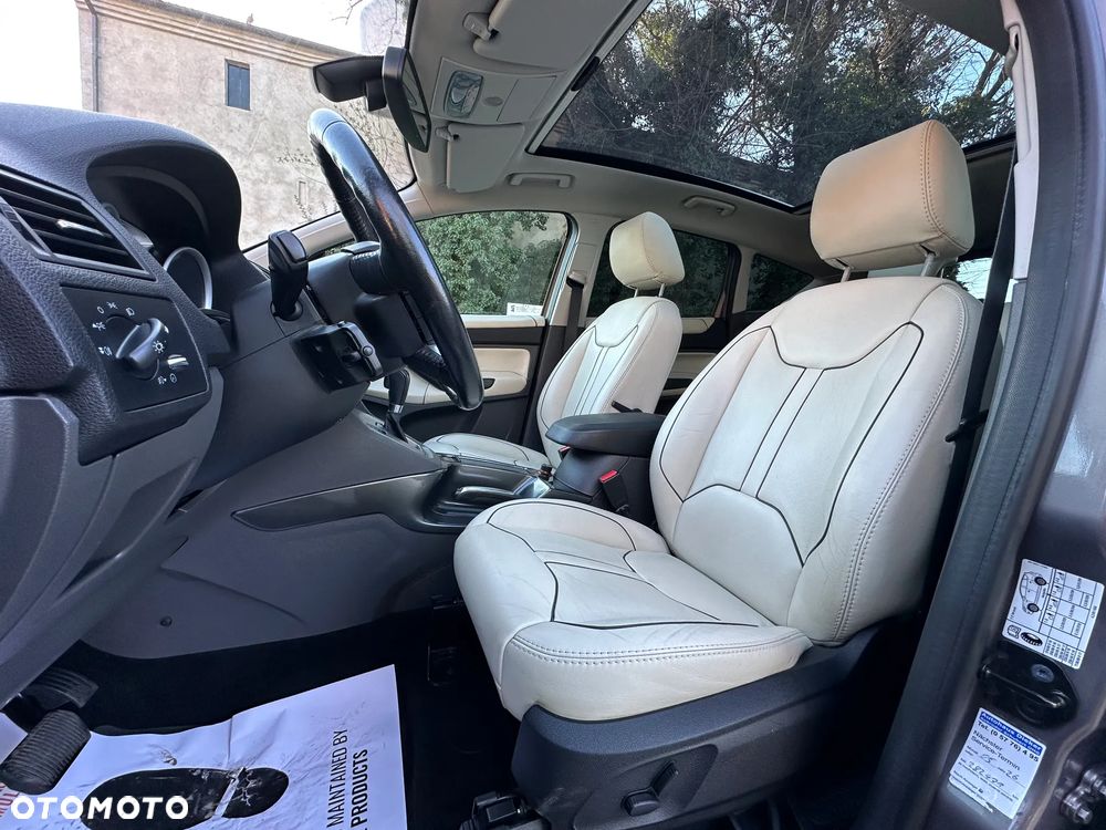 Ford Kuga 2.0 TDCi 4x4 Individual - 8