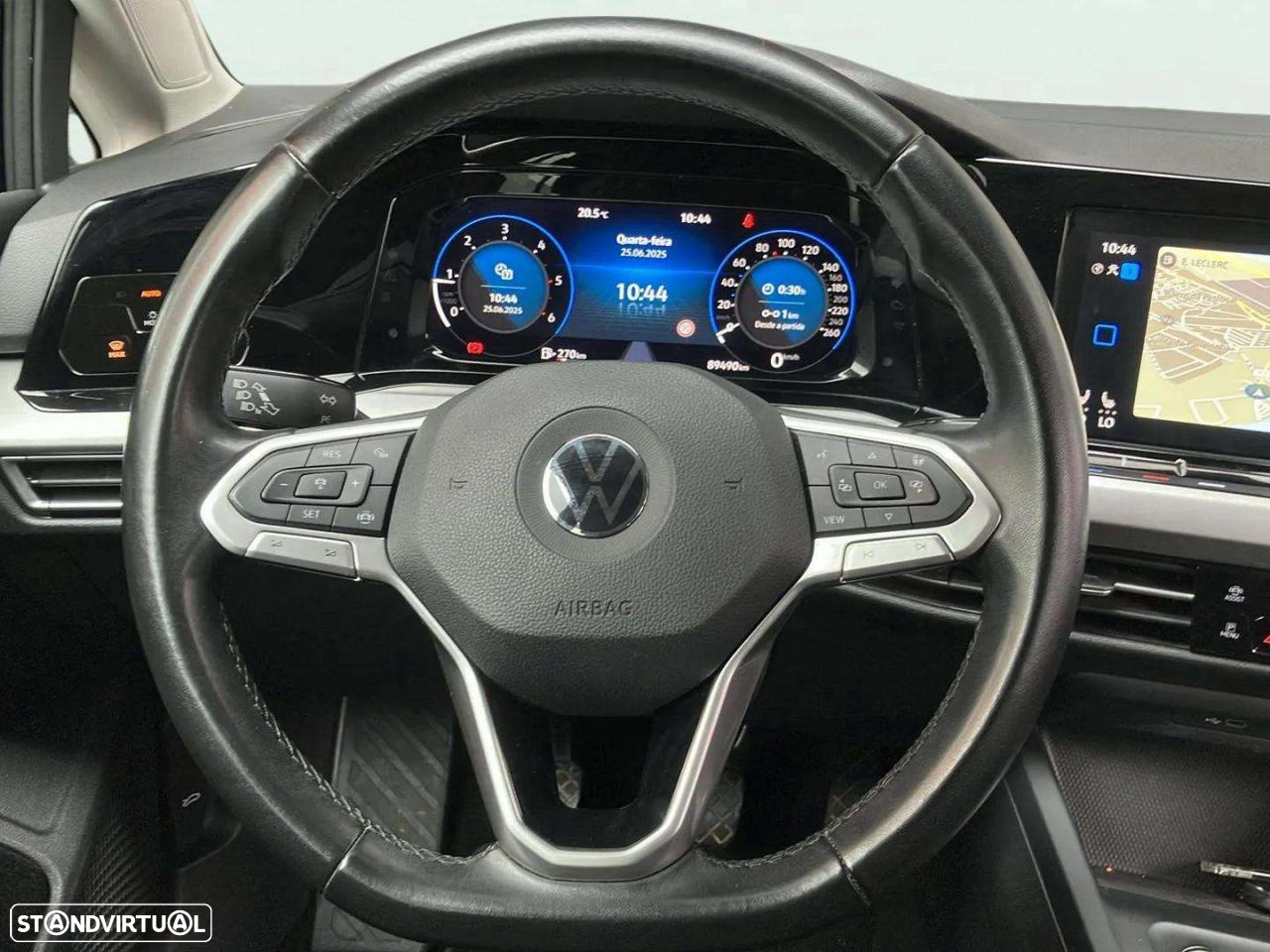 VW Golf Variant - 13