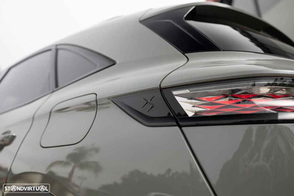 DS DS7 Crossback E-Tense Performance Line EAT8 - 33