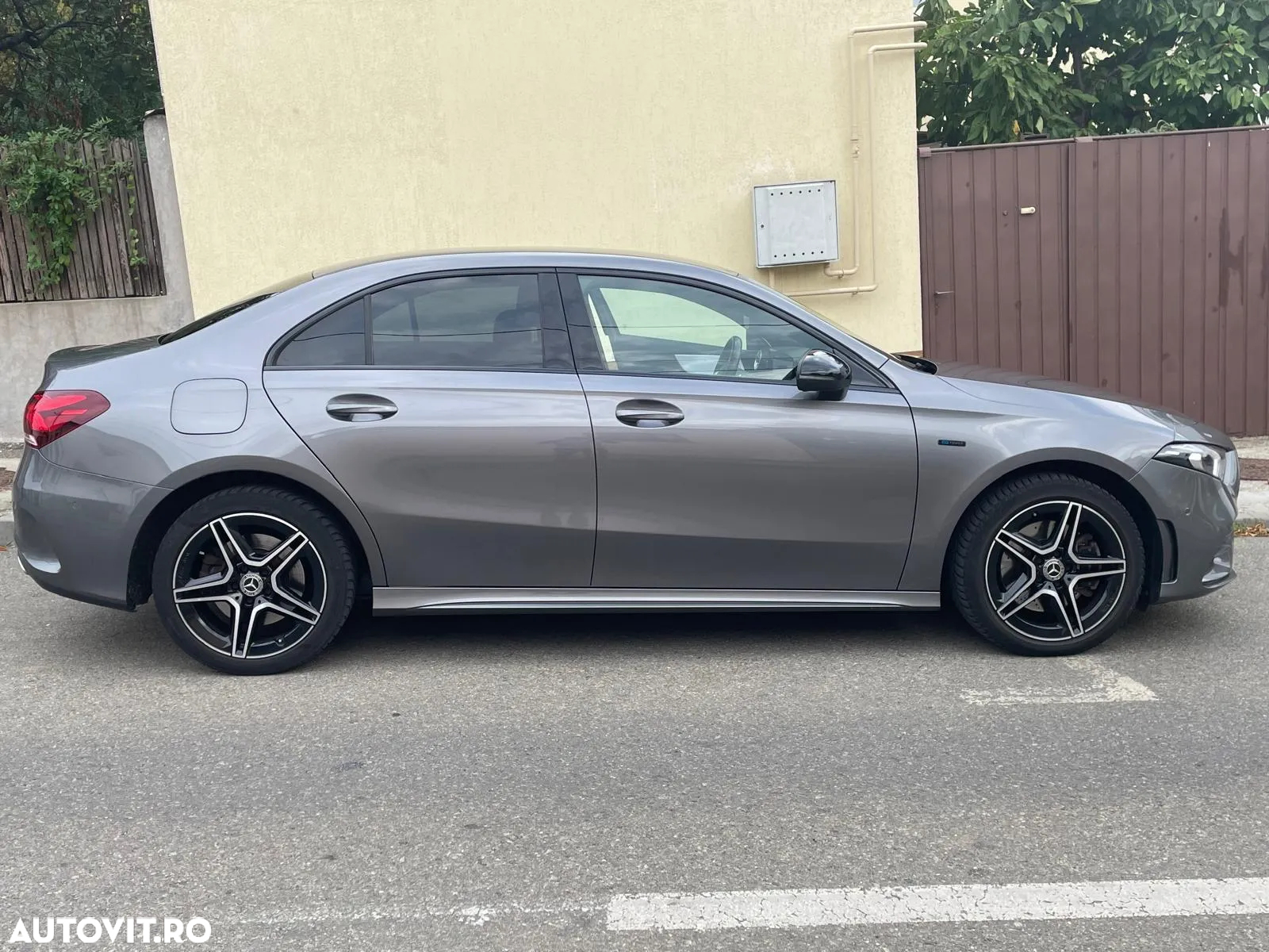 Mercedes-Benz A 250 e Aut. - 8