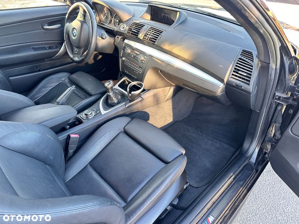 BMW Seria 1 123d DPF - 37