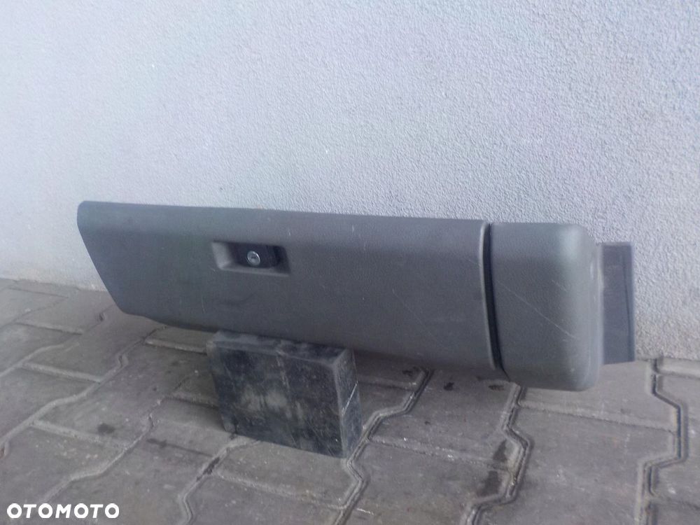 VW T4 90-03 KIESZEŃ SCHOWEK PÓŁKA PASAŻERA ŁADNY - 2