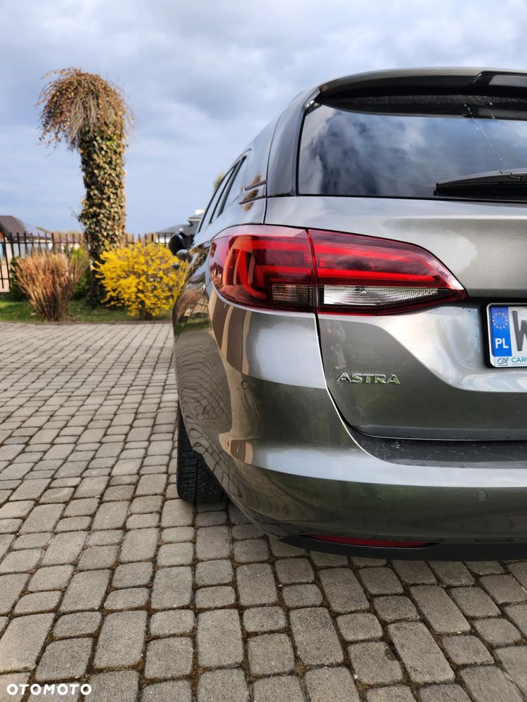 Opel Astra 1.2 T Ultimate S&S - 36
