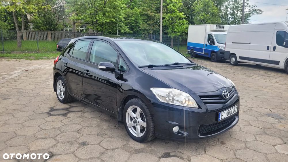 Toyota Auris 1.4 D-4D Premium MM - 16