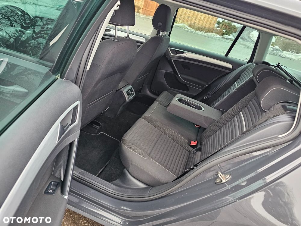 Volkswagen Golf 1.6 TDI BlueMotion Technology Cup - 7