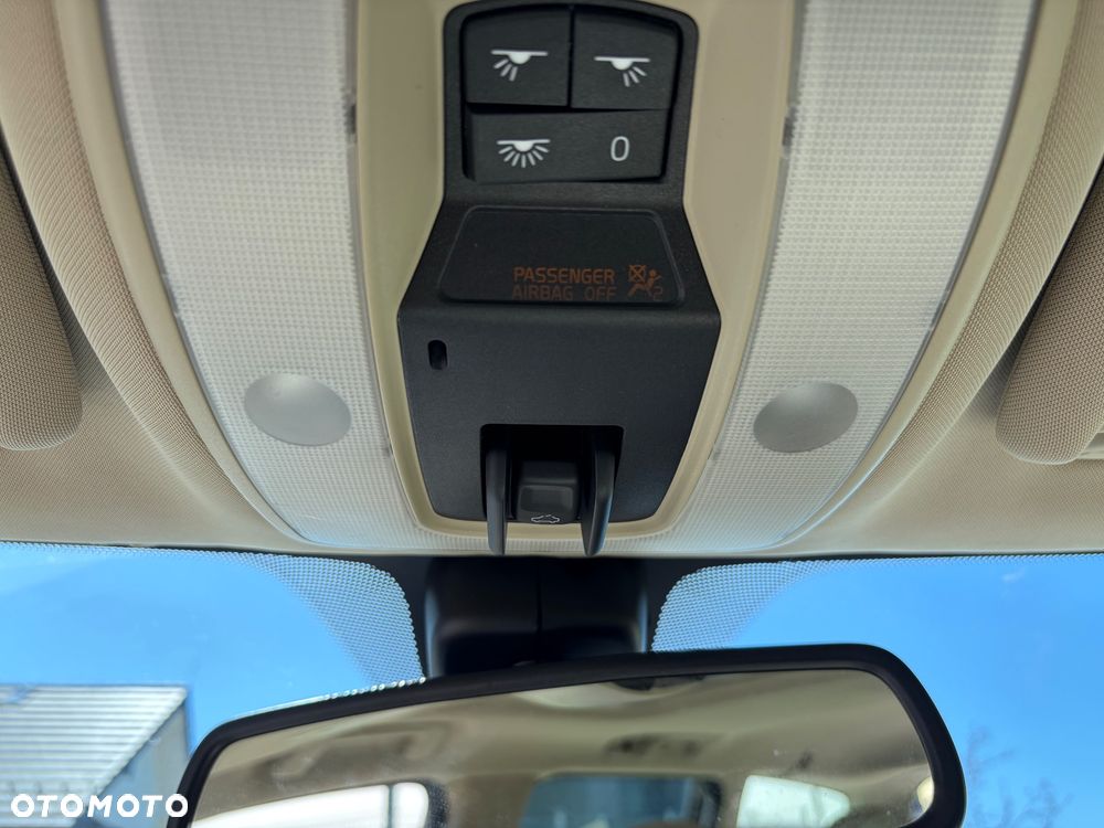Volvo XC 70 - 27